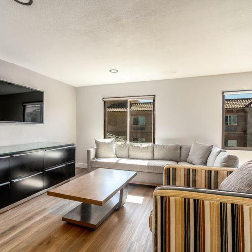 Mainstay Suites Moreno Valley Near March Air Reserve Base Eksteriør billede